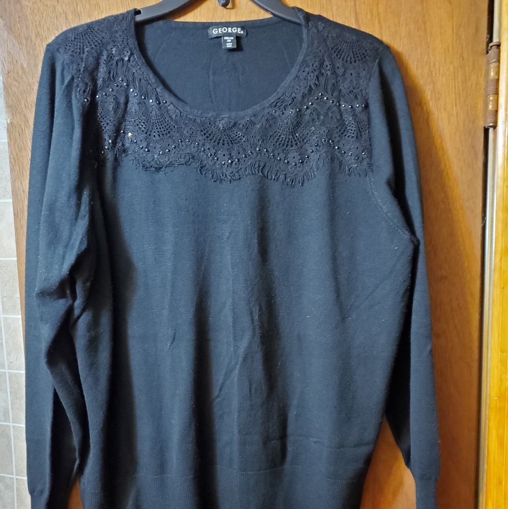 George XXL (20) Sweater with lace and sequence